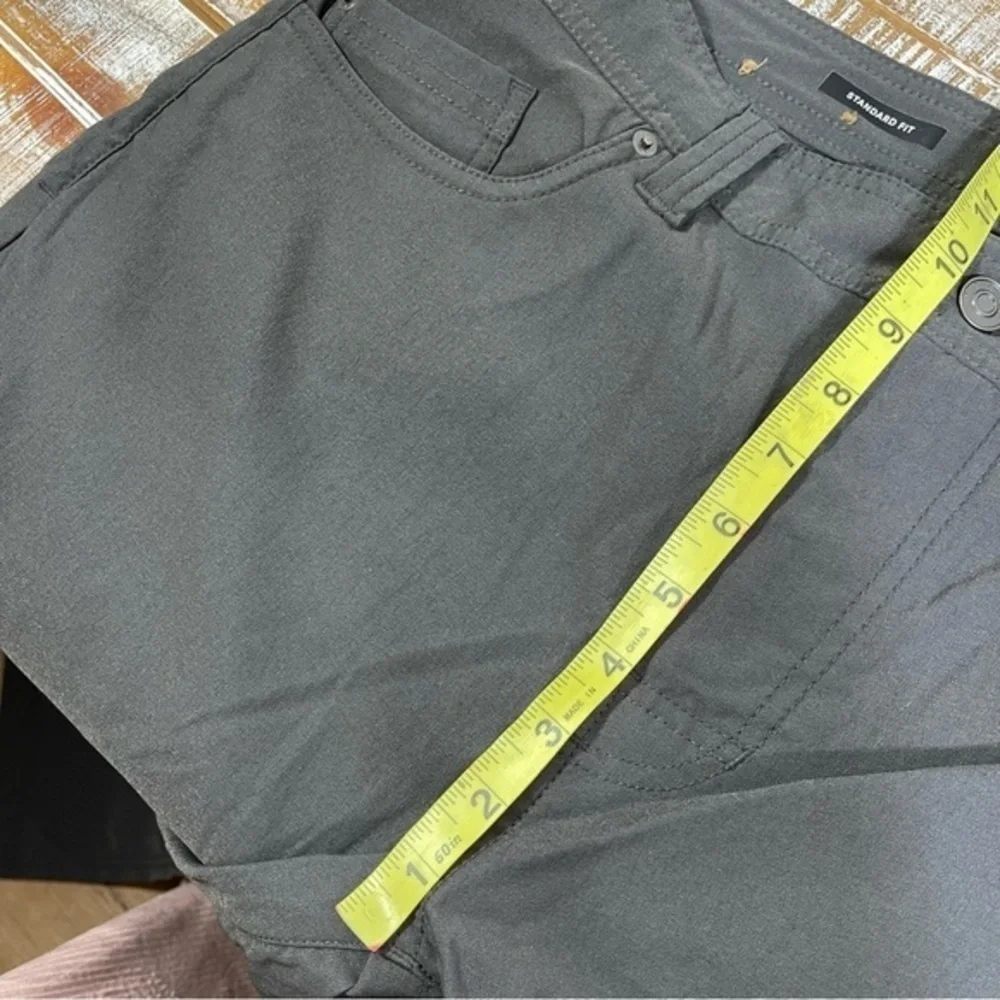 PrAna Men’s Standard Fit Pant Size 34/28 color Gray